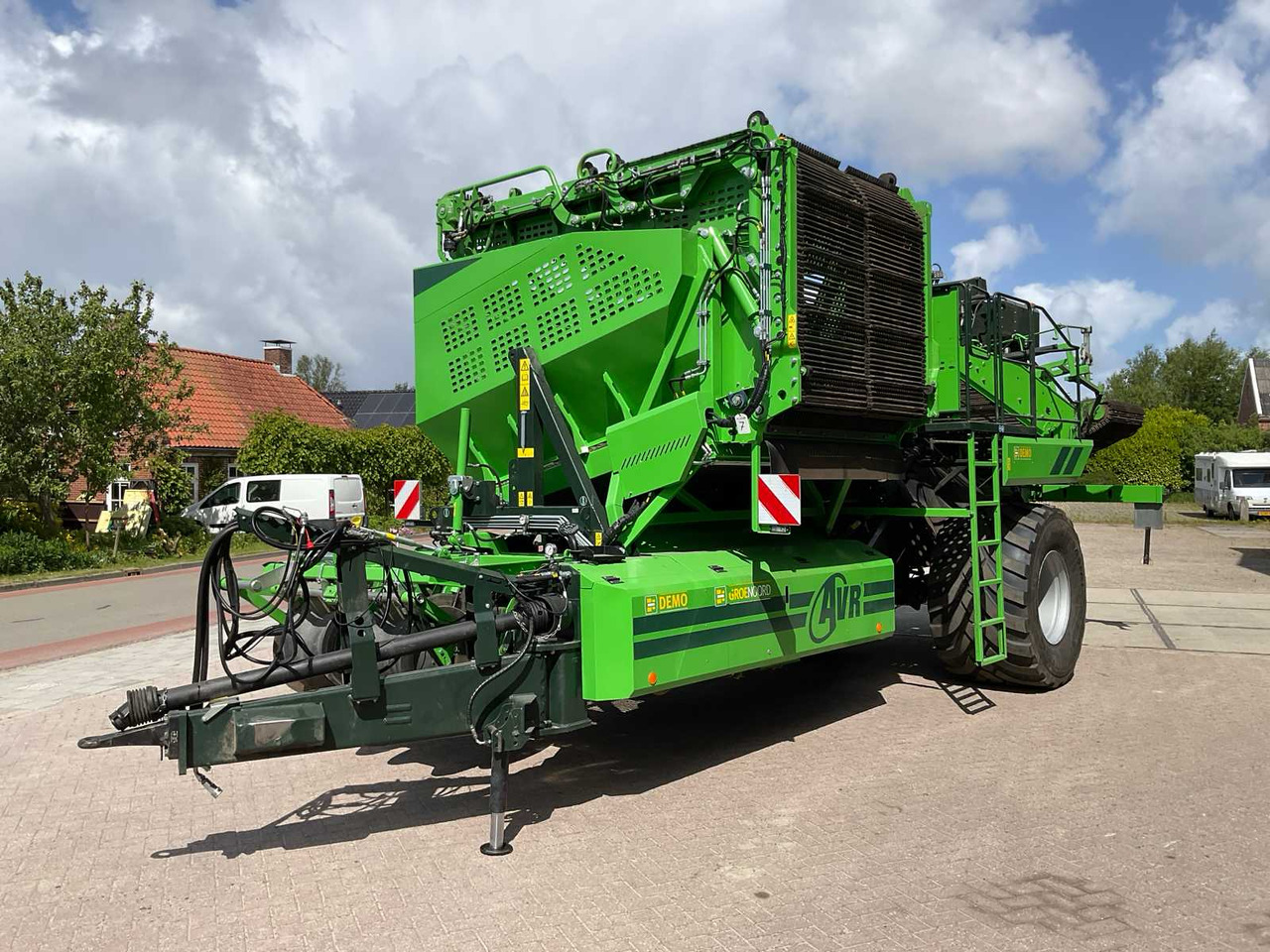 AVR Spirit 7200 - Potato harvester: picture 3 AVR Spirit 7200 - Potato harvester: picture 3