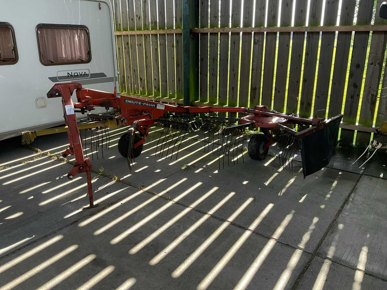 Deutz-Fahr KS 200 DN - Agricultural machinery: picture 1 Deutz-Fahr KS 200 DN - Agricultural machinery: picture 1