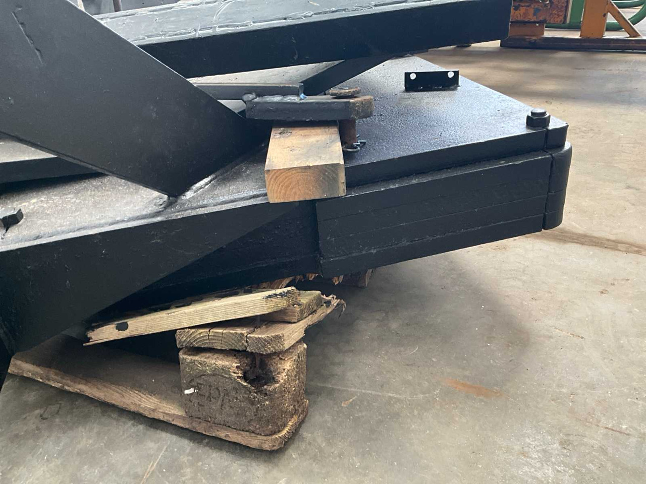 Herder substructure frame for John Deere 6020 series - Agricultural machinery: picture 5 Herder substructure frame for John Deere 6020 series - Agricultural machinery: picture 5
