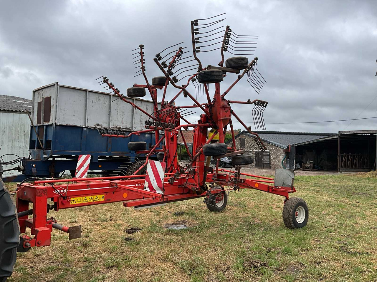 Kuhn GA 7301 - Agricultural machinery: picture 1 Kuhn GA 7301 - Agricultural machinery: picture 1