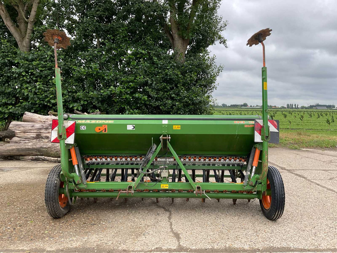 Amazone 09-30 Super - Precision sowing machine: picture 2 Amazone 09-30 Super - Precision sowing machine: picture 2