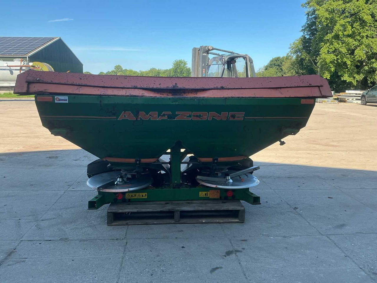 Amazone ZA-M900 - Fertilizer spreader: picture 4 Amazone ZA-M900 - Fertilizer spreader: picture 4