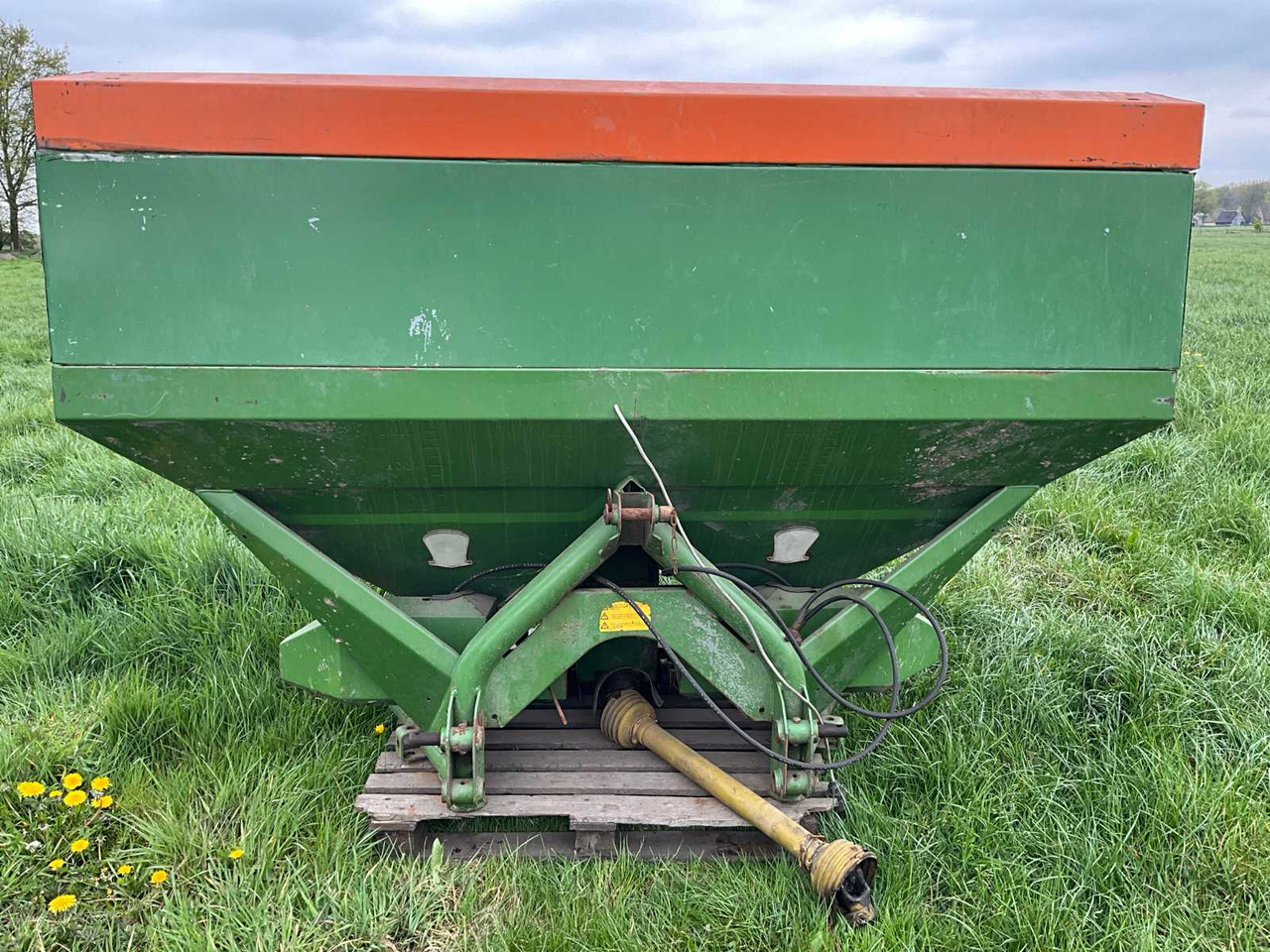 Amazone ZA-U1501 - Fertilizer spreader: picture 2 Amazone ZA-U1501 - Fertilizer spreader: picture 2