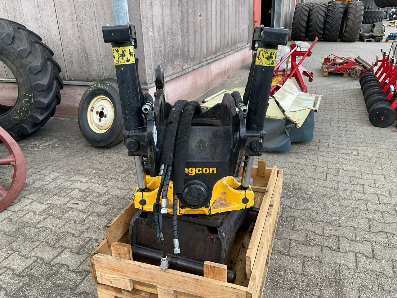 Engcon Tiltrotator EC219-CW30EC-ss9SIQ ECHF - Attachment for Construction machinery: picture 5 Engcon Tiltrotator EC219-CW30EC-ss9SIQ ECHF - Attachment for Construction machinery: picture 5