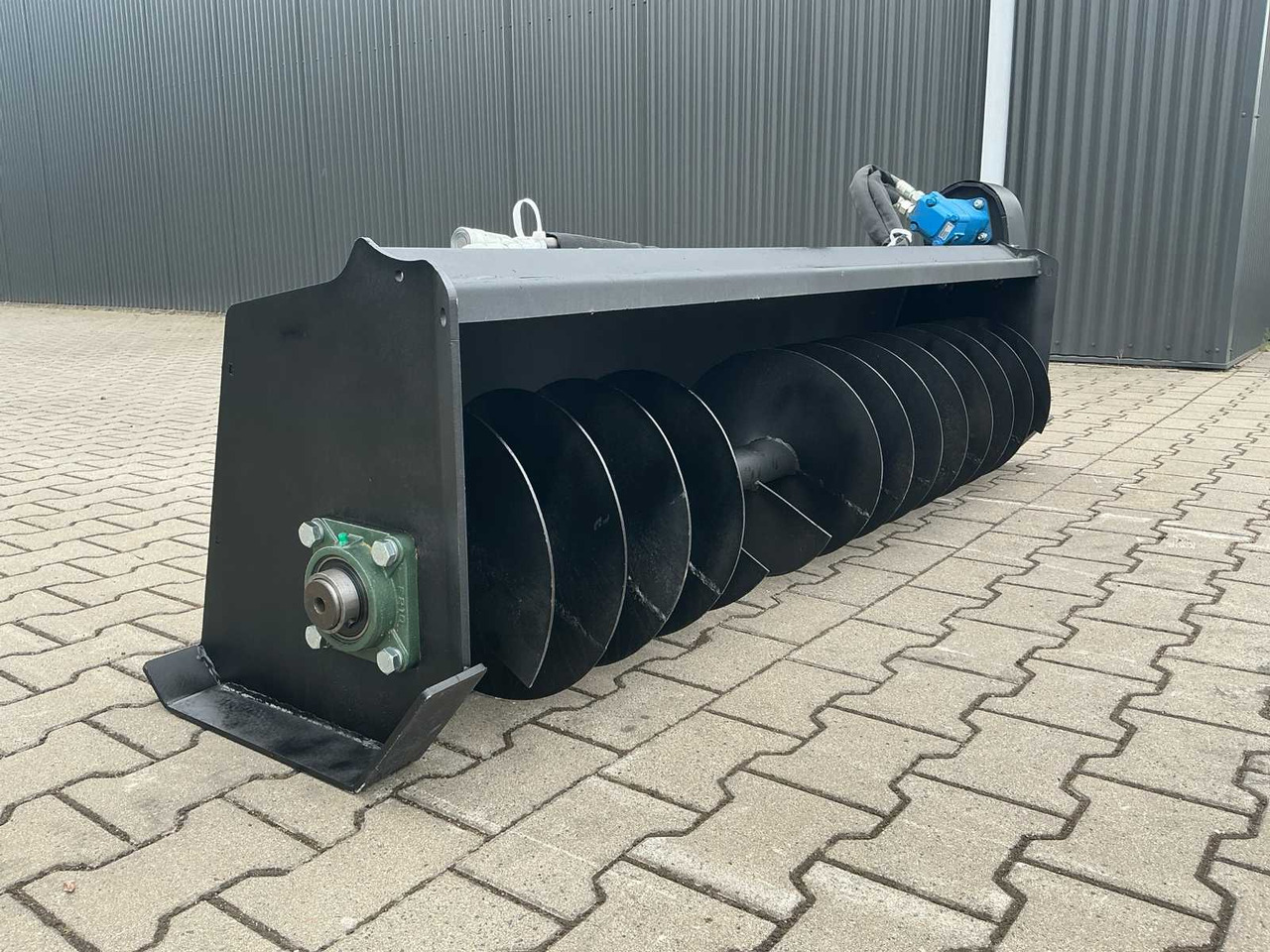 Field Industries Back Filler - Attachment for Construction machinery: picture 2 Field Industries Back Filler - Attachment for Construction machinery: picture 2