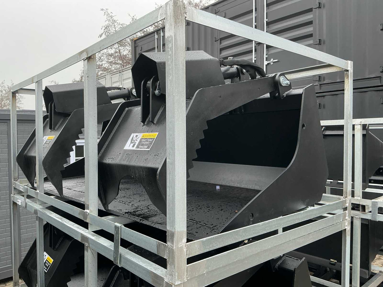 Field Industries Grijperbak - Attachment for Construction machinery: picture 4 Field Industries Grijperbak - Attachment for Construction machinery: picture 4