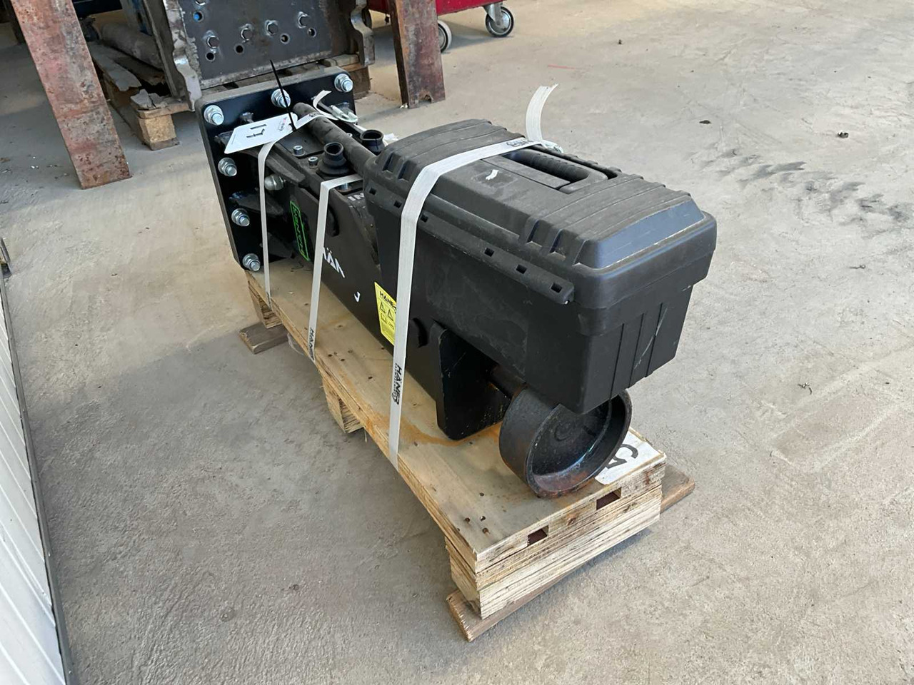 Häner HX300A - Attachment for Construction machinery: picture 4 Häner HX300A - Attachment for Construction machinery: picture 4