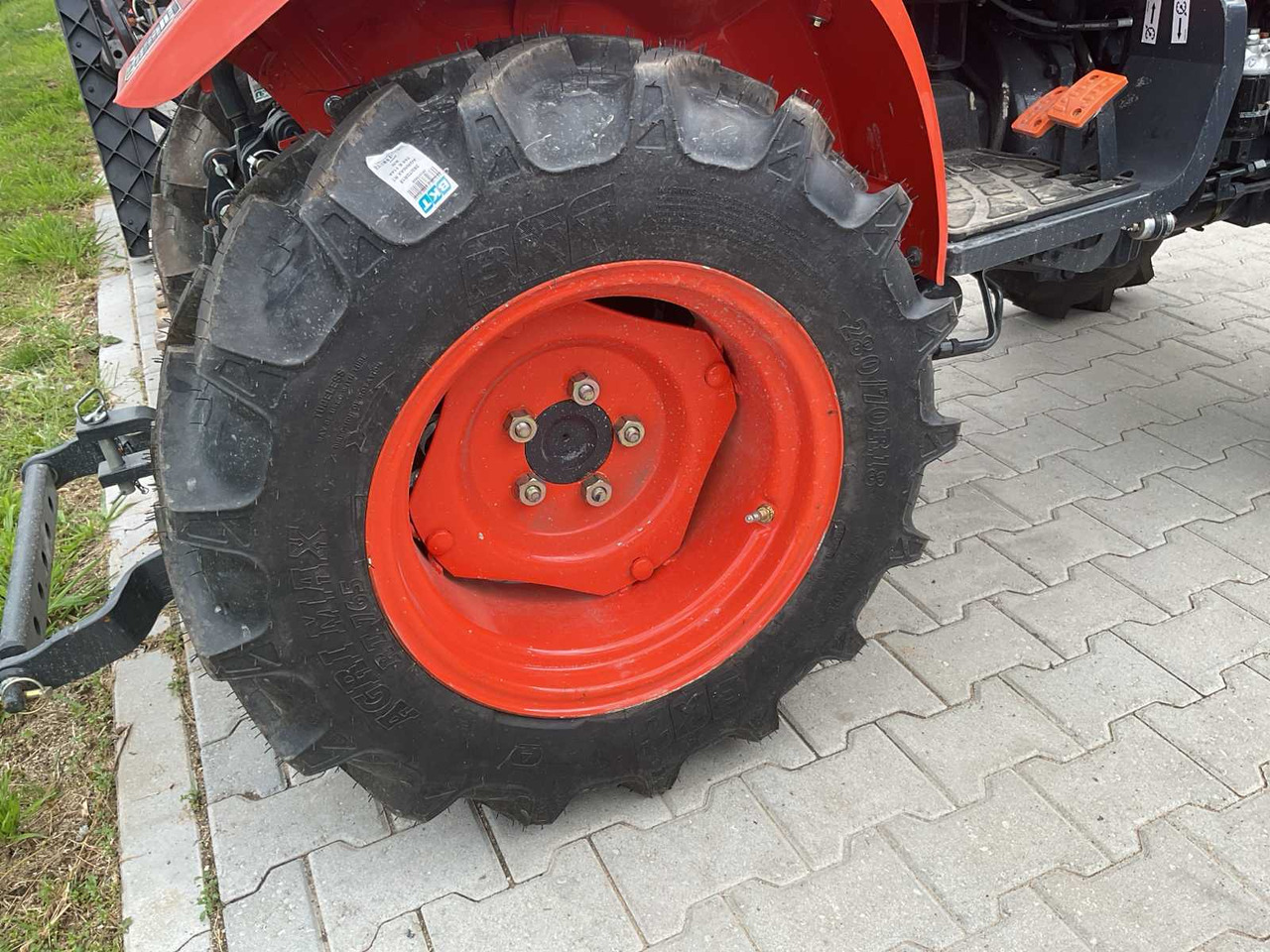 Avenger  - Compact tractor: picture 5 Avenger  - Compact tractor: picture 5