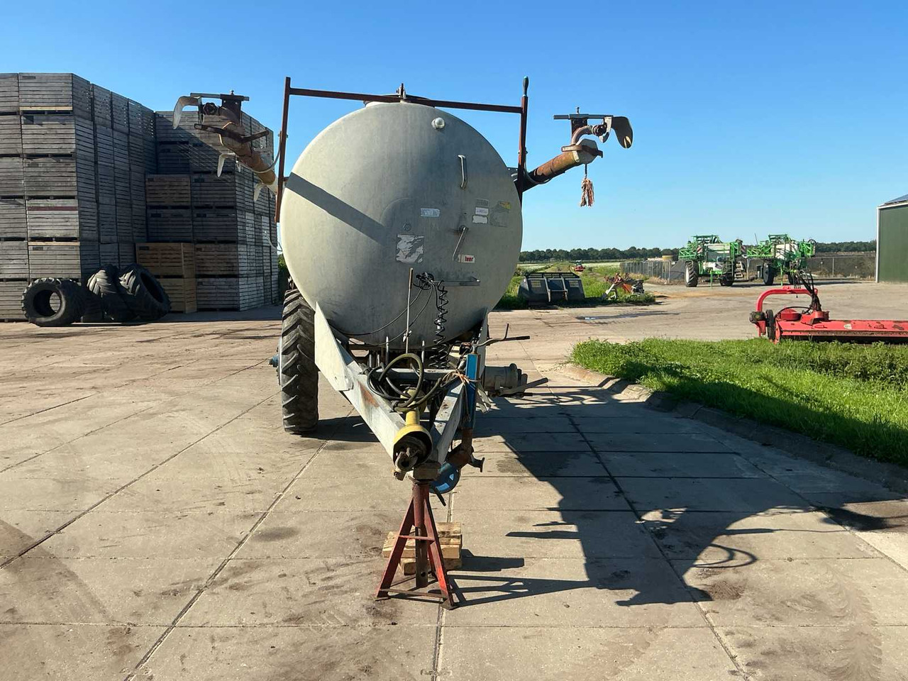 BSA PTW7H - Slurry tanker: picture 3 BSA PTW7H - Slurry tanker: picture 3