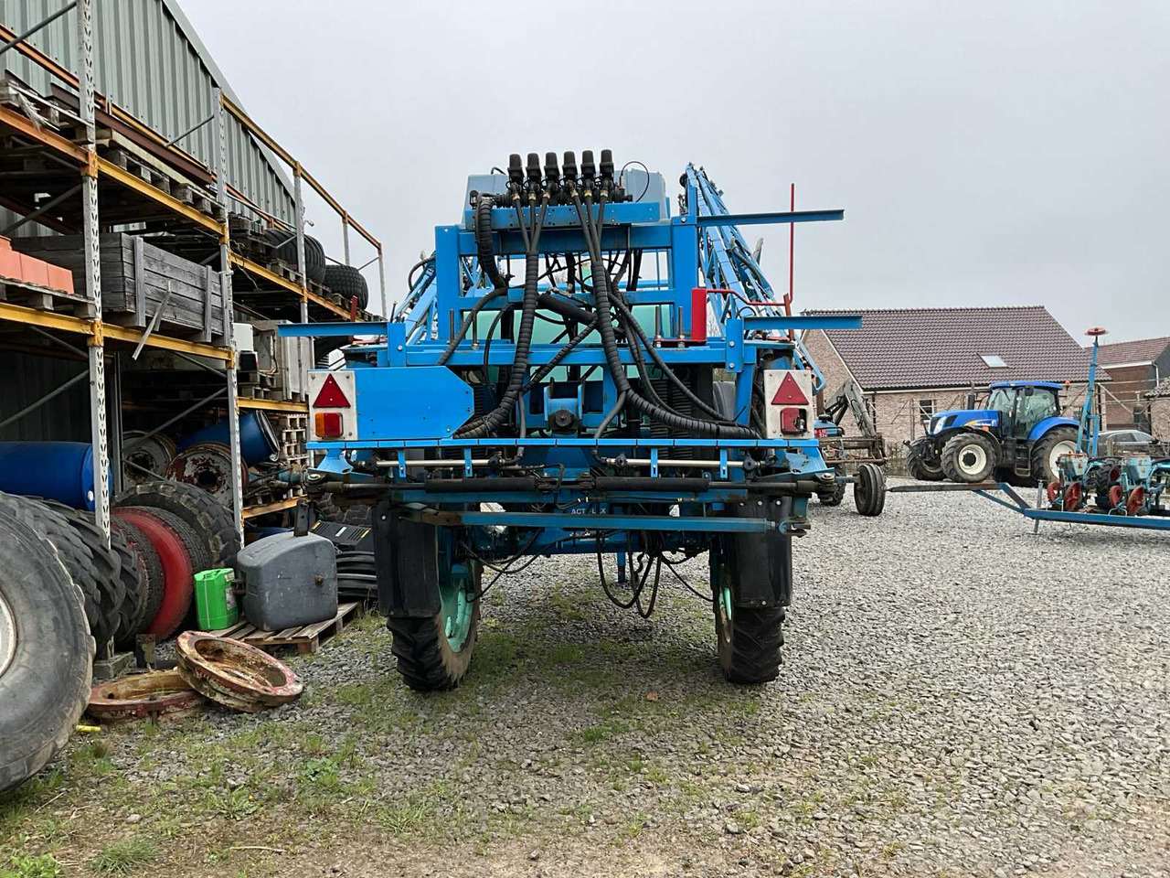 Berthoud MAJE32AX27 - Sprayer: picture 4 Berthoud MAJE32AX27 - Sprayer: picture 4