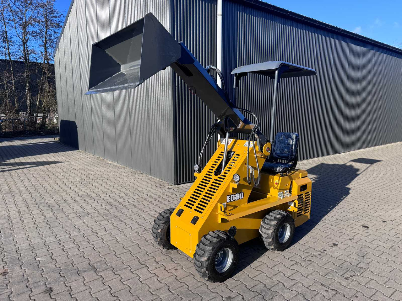 Bison Tek EG80 - Skid steer loader: picture 4 Bison Tek EG80 - Skid steer loader: picture 4