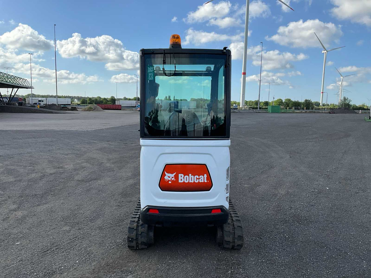Bobcat E17 - Mini excavator: picture 4 Bobcat E17 - Mini excavator: picture 4