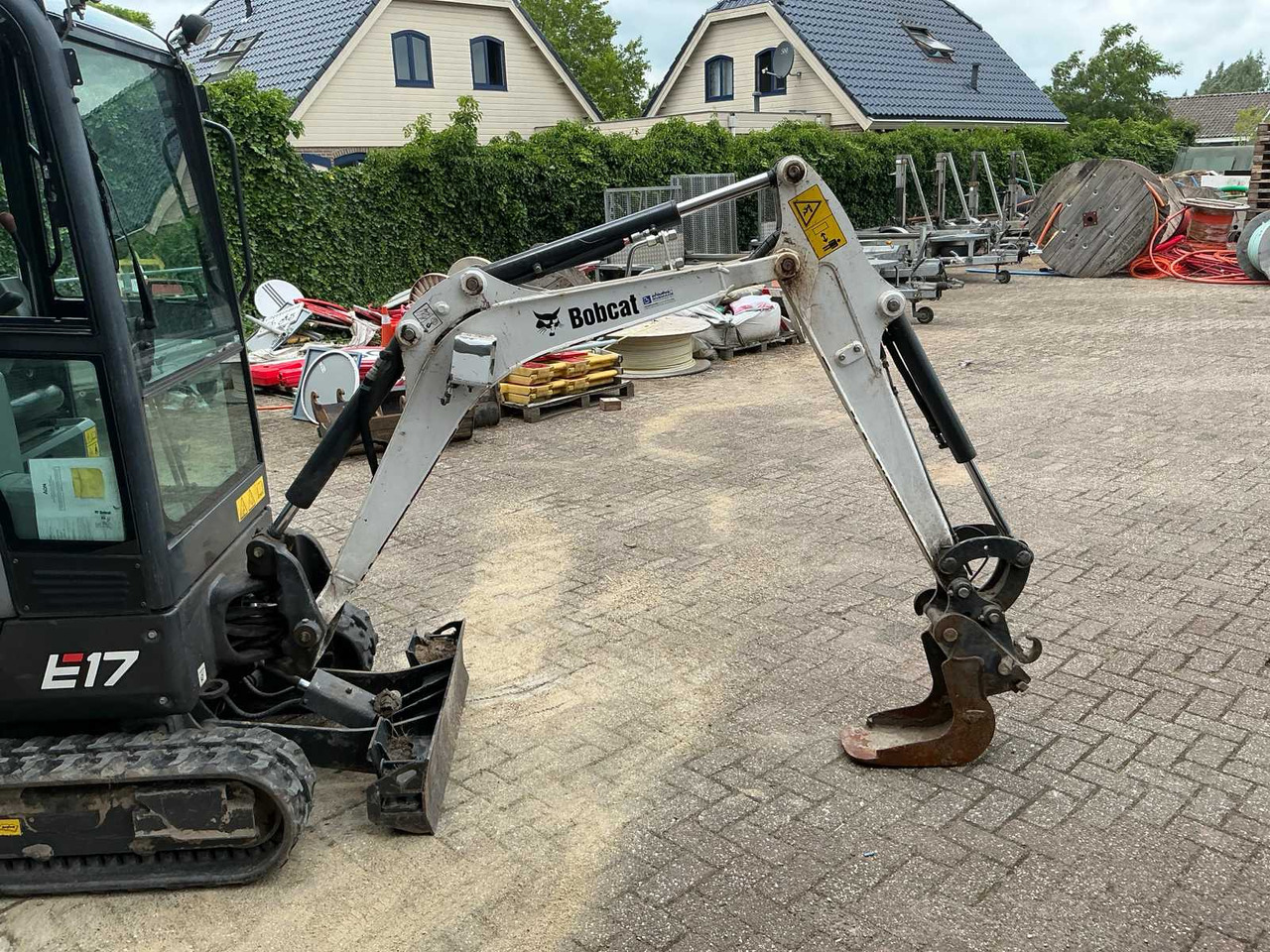 Bobcat E17 - Mini excavator: picture 4 Bobcat E17 - Mini excavator: picture 4