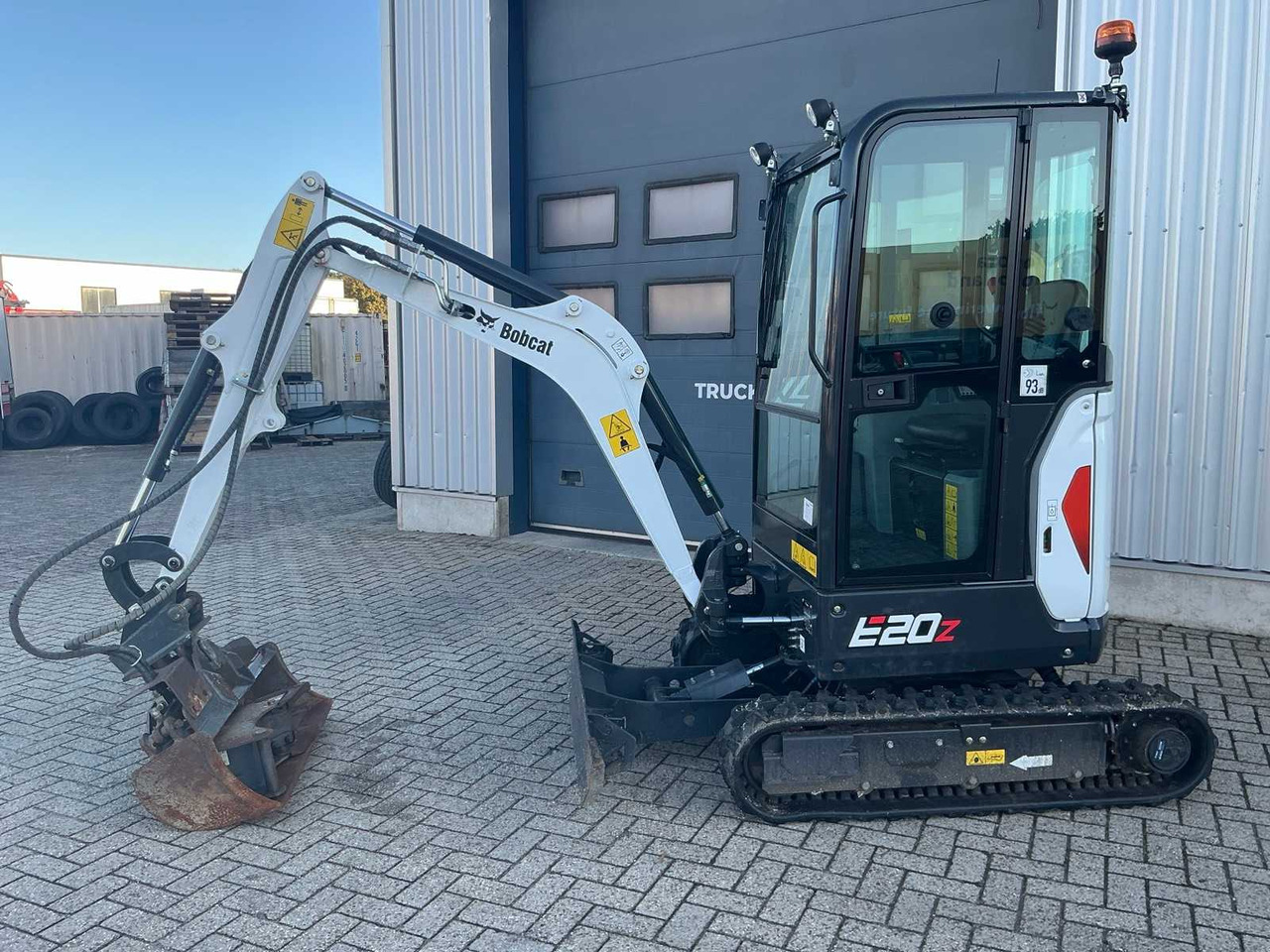 Bobcat E20z - Crawler excavator: picture 3 Bobcat E20z - Crawler excavator: picture 3
