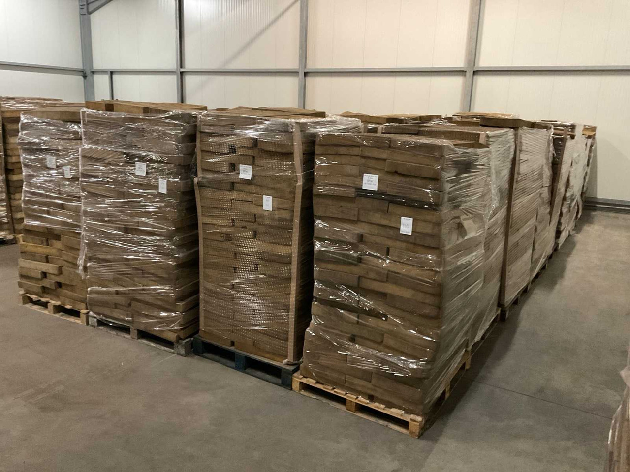 Box cushions, pallet of 120 pieces (36x) - Post-harvest equipment: picture 2 Box cushions, pallet of 120 pieces (36x) - Post-harvest equipment: picture 2