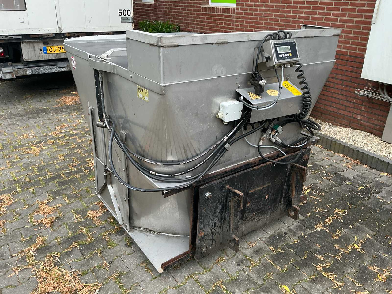 C.Vliek 150/150 - Forage mixer wagon: picture 3 C.Vliek 150/150 - Forage mixer wagon: picture 3