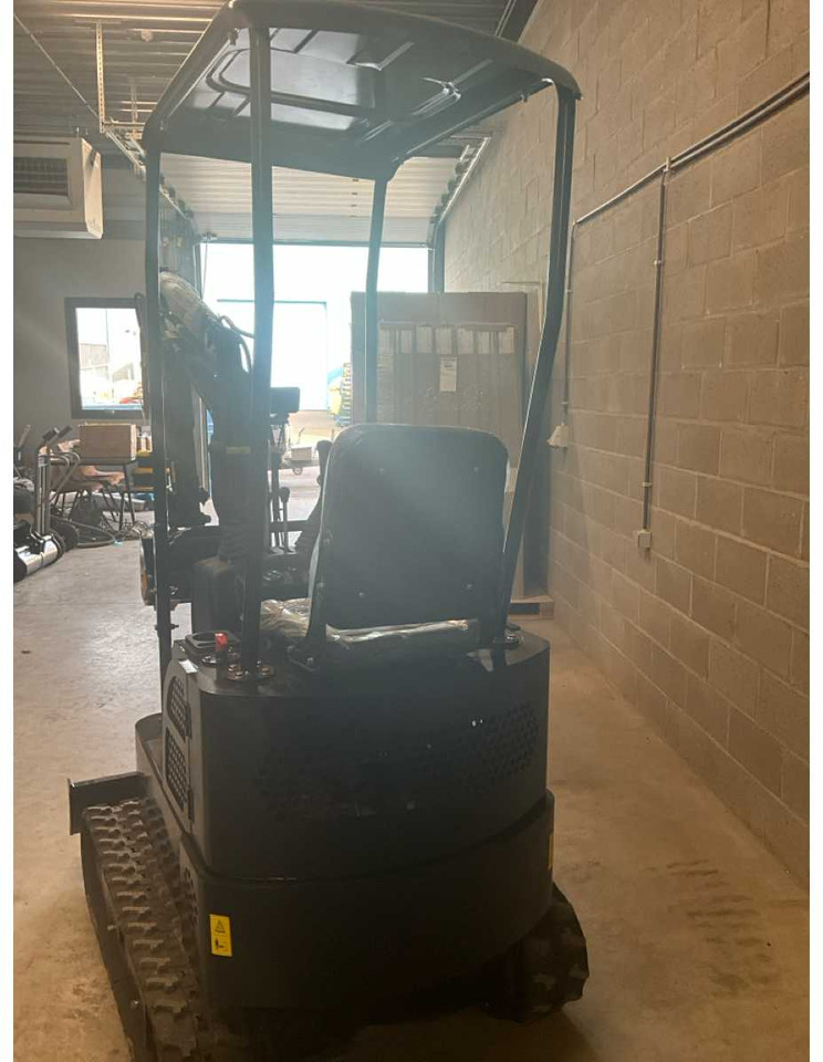 Cartiwell CW-10 - Mini excavator: picture 3 Cartiwell CW-10 - Mini excavator: picture 3