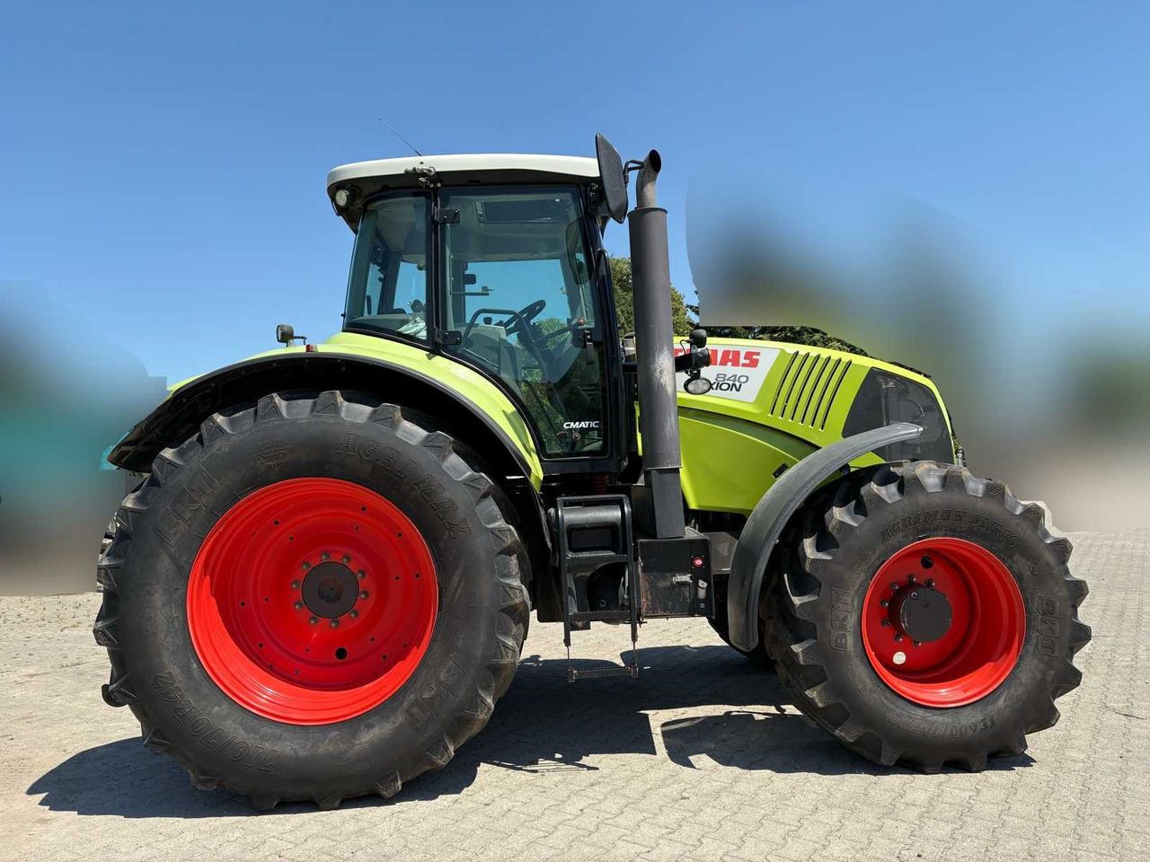 Claas Axion 840 C-Matic - Farm tractor: picture 4 Claas Axion 840 C-Matic - Farm tractor: picture 4