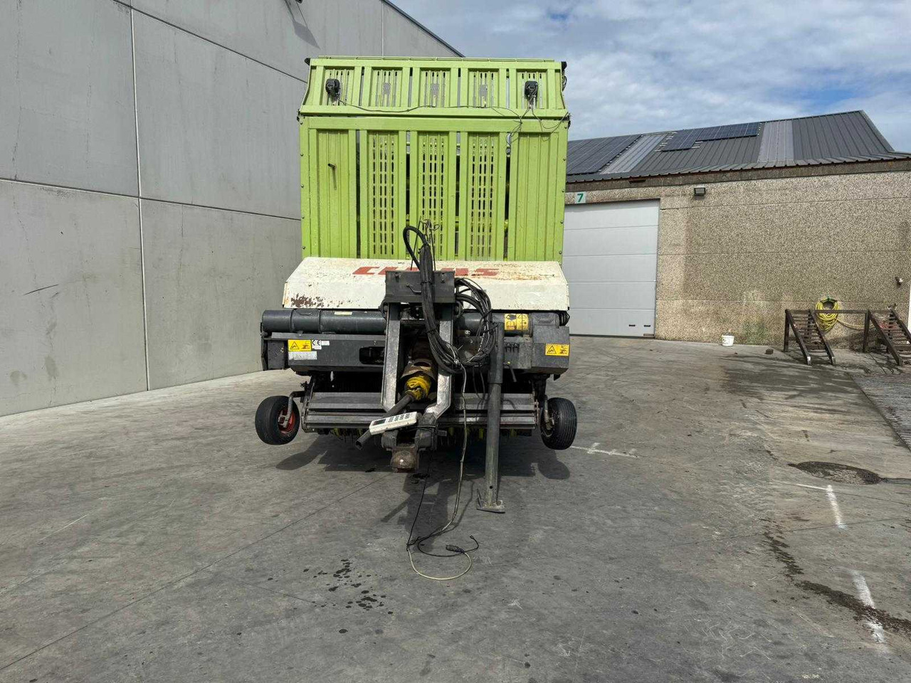 Claas Quantum 5700S - Hay and forage equipment: picture 4 Claas Quantum 5700S - Hay and forage equipment: picture 4
