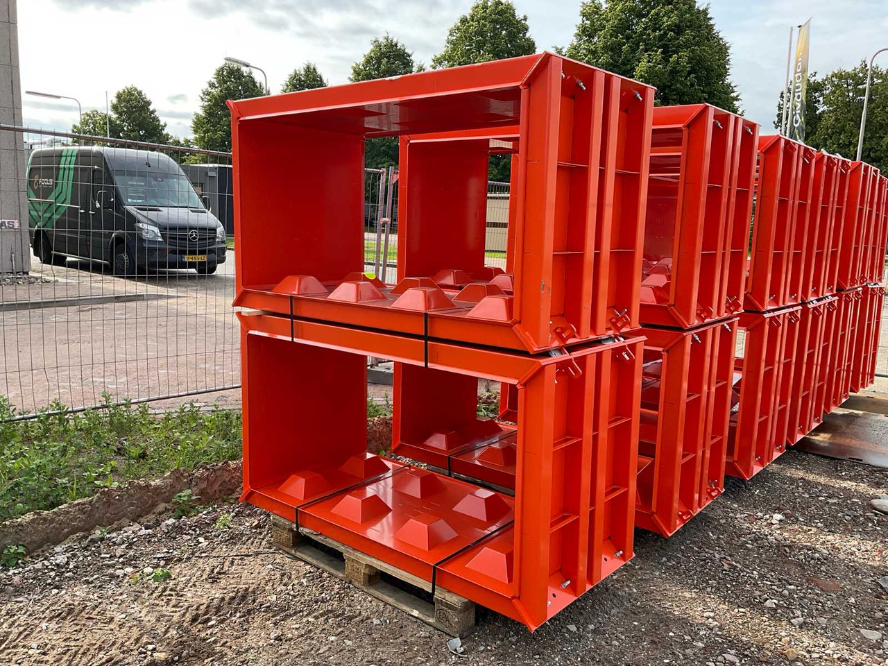 Concrete block mold 2x - Concrete equipment: picture 1 Concrete block mold 2x - Concrete equipment: picture 1