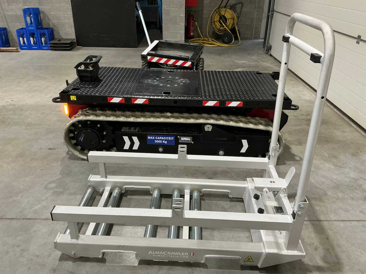 AlmaCrawler 3 TON - Construction machinery: picture 4 AlmaCrawler 3 TON - Construction machinery: picture 4