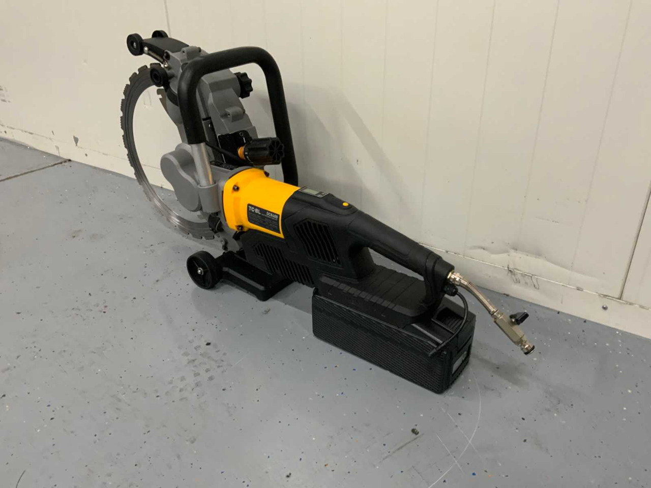 DC8400 - Construction machinery: picture 3 DC8400 - Construction machinery: picture 3