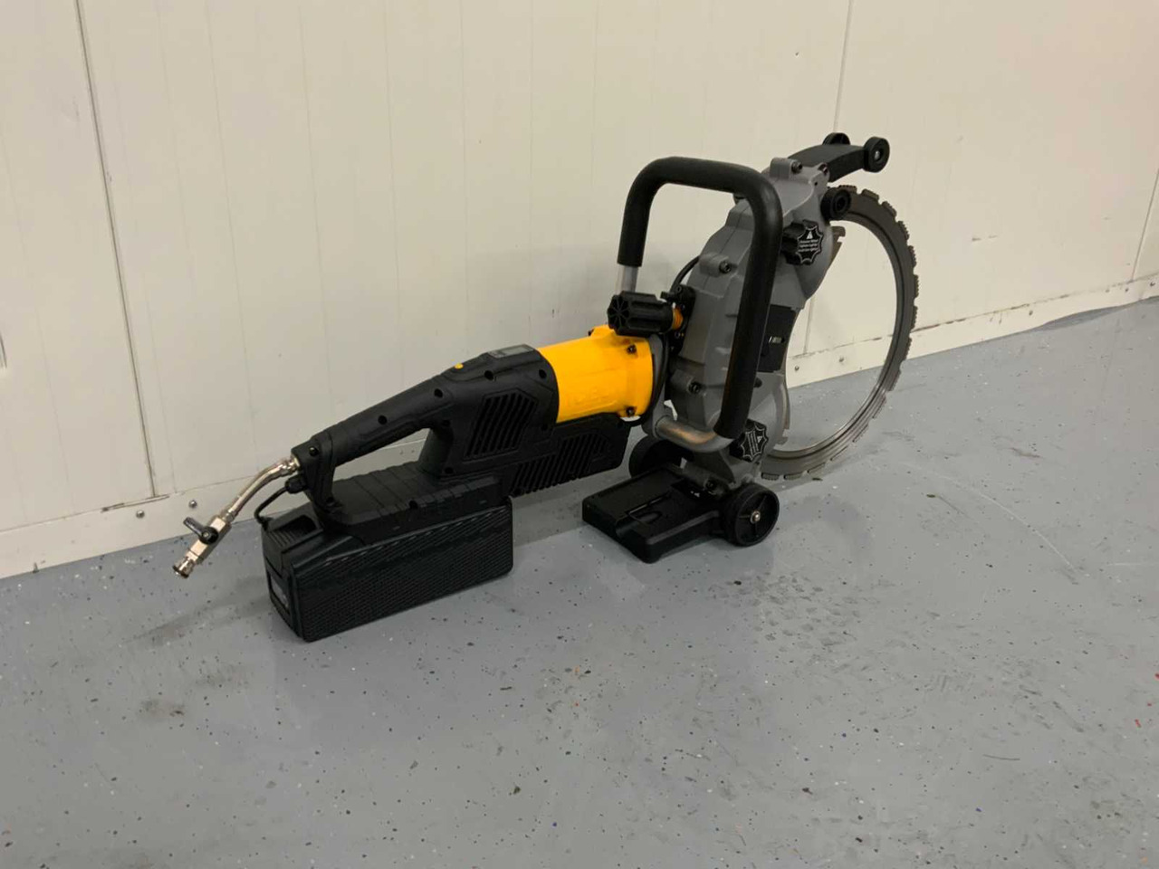 DC8400 - Construction machinery: picture 5 DC8400 - Construction machinery: picture 5