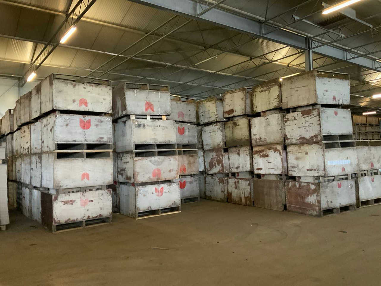 Cufted (162x) - Storage equipment: picture 3 Cufted (162x) - Storage equipment: picture 3