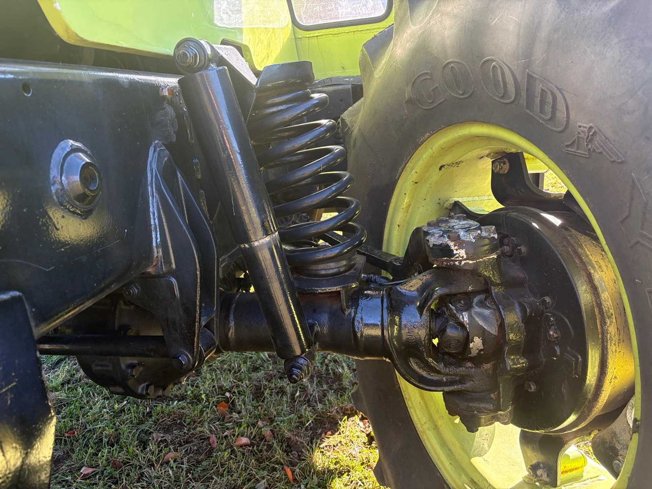 Farm tractor DAIMLER-BENZ MB-TRAC 1300 FRONT LOADER: picture 11