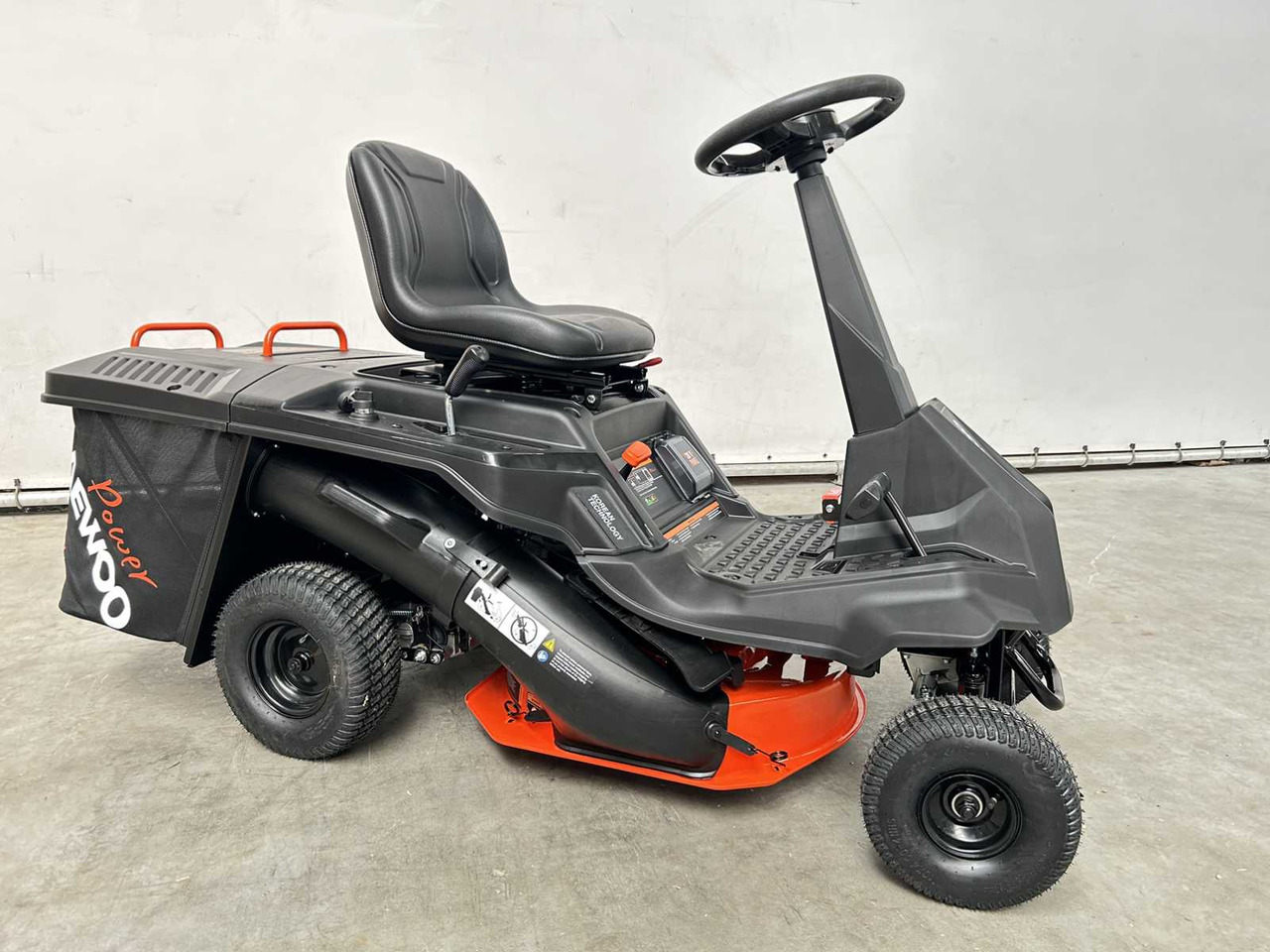 Daewoo DAXRM224 - Garden mower: picture 3 Daewoo DAXRM224 - Garden mower: picture 3