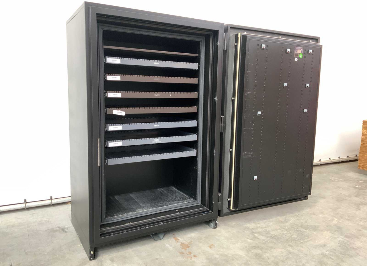 Datasafe Lampertz S15 - Construction equipment: picture 2 Datasafe Lampertz S15 - Construction equipment: picture 2
