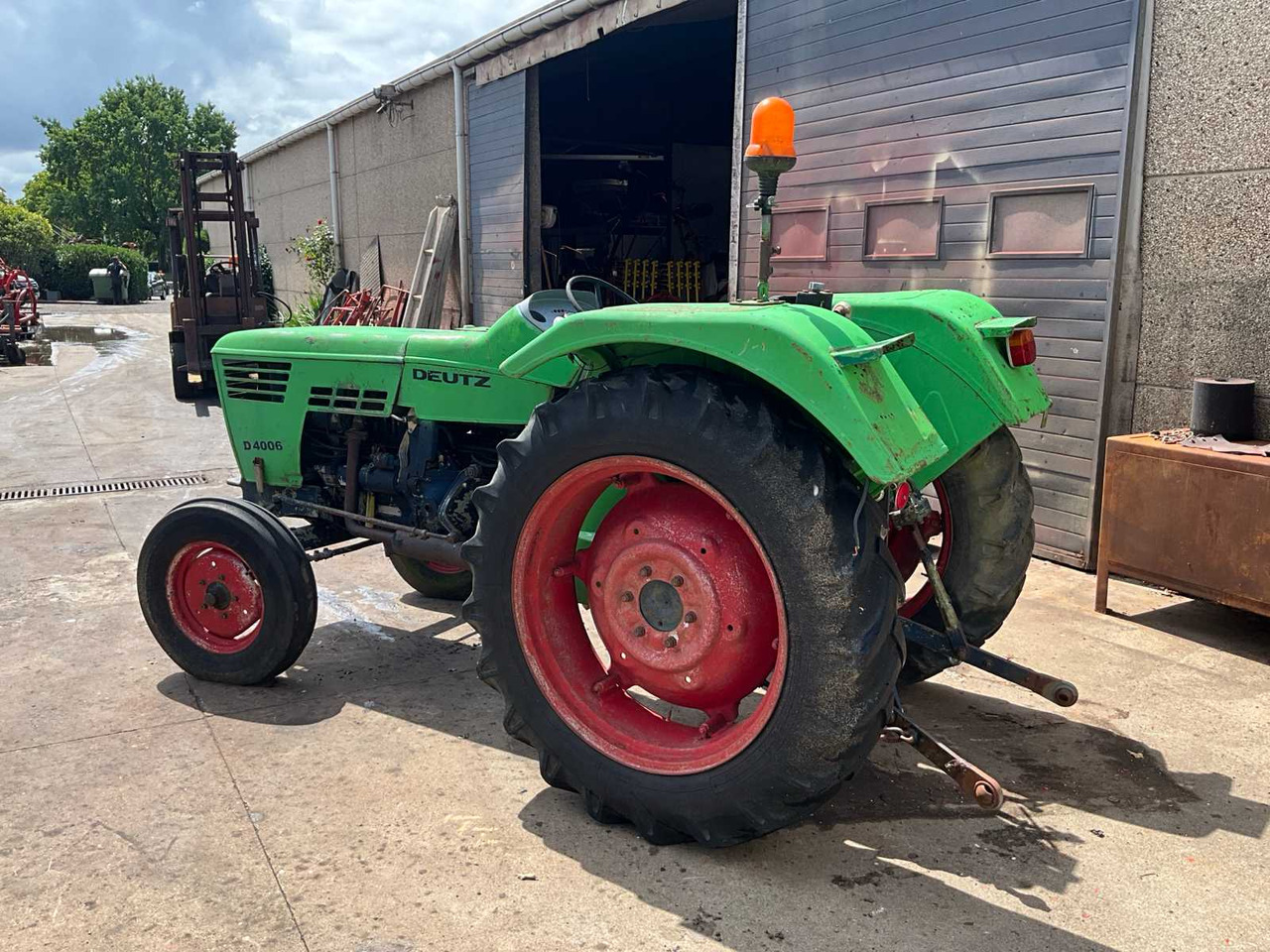 Deutz D4006 - Farm tractor: picture 3 Deutz D4006 - Farm tractor: picture 3