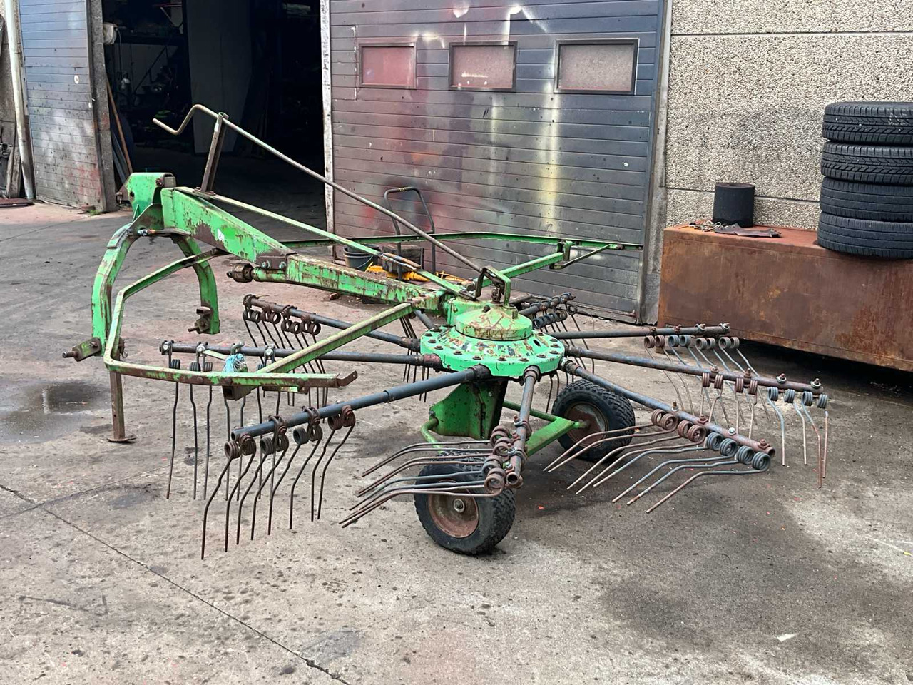 Deutz-Fahr - Hay and forage equipment: picture 3 Deutz-Fahr - Hay and forage equipment: picture 3