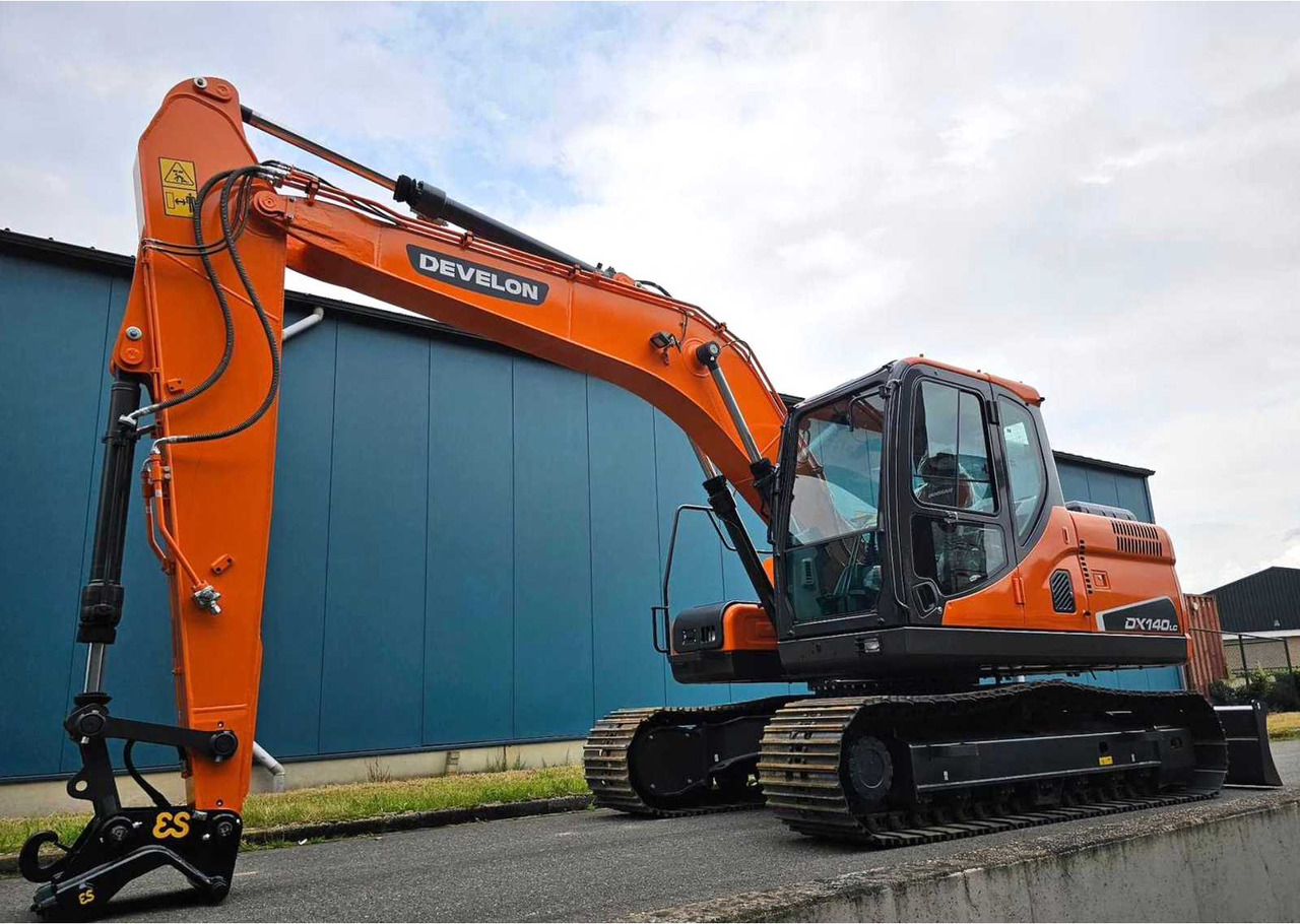 Develon DX140LC - Crawler excavator: picture 1 Develon DX140LC - Crawler excavator: picture 1