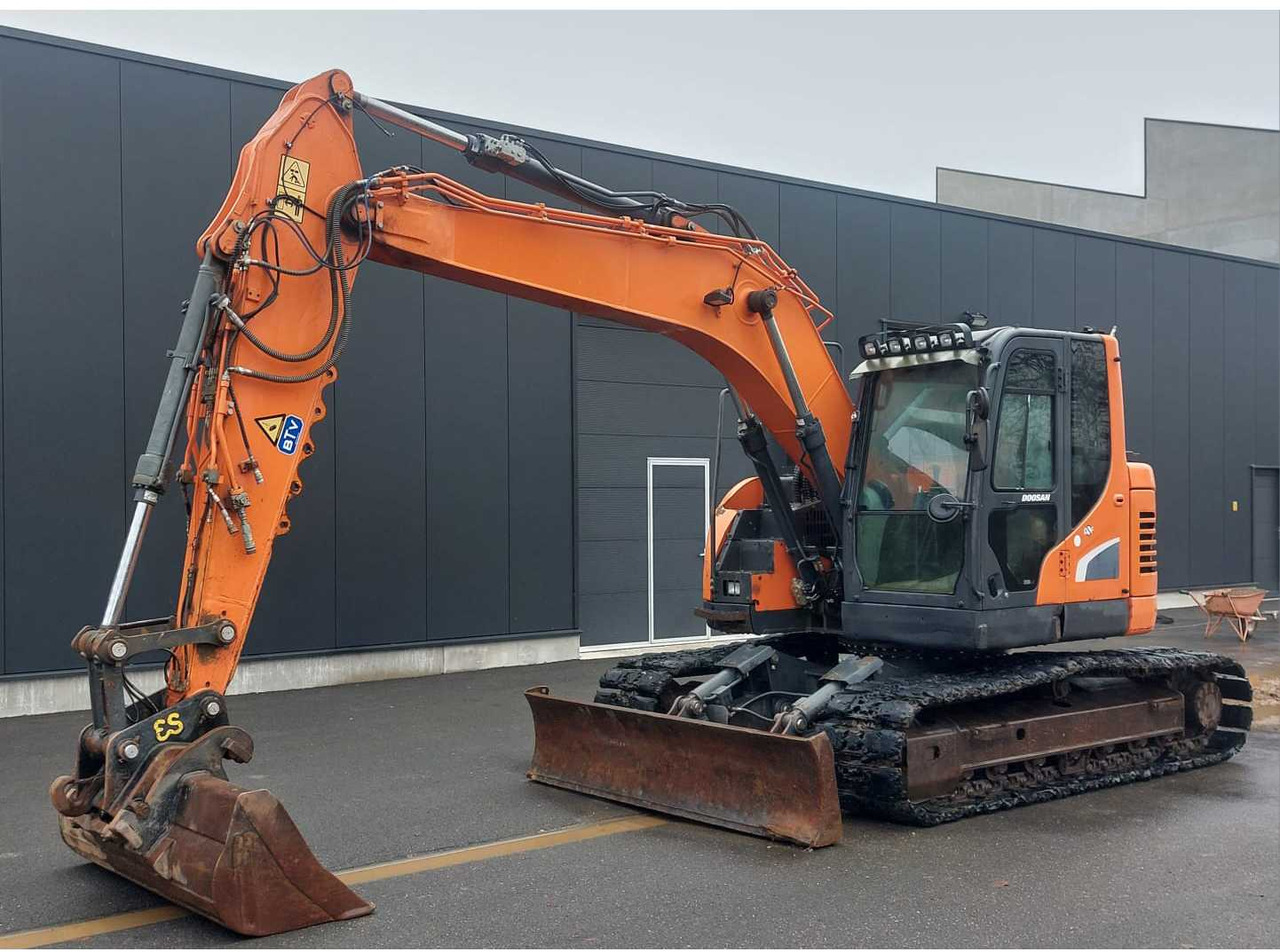 Doosan DX140LCR-5 - Crawler excavator: picture 2 Doosan DX140LCR-5 - Crawler excavator: picture 2