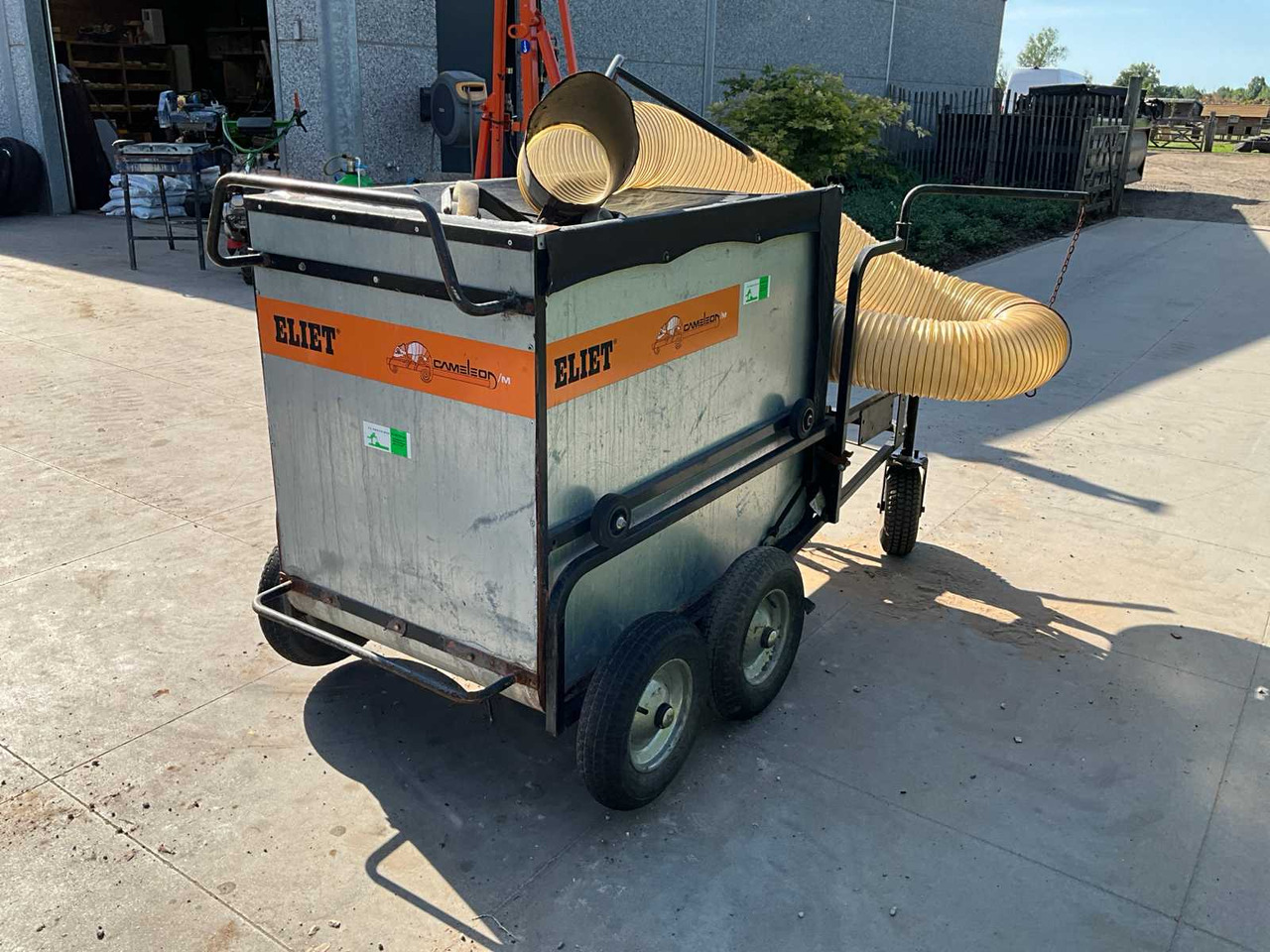 Eliet Cameleon - Garden equipment: picture 1 Eliet Cameleon - Garden equipment: picture 1