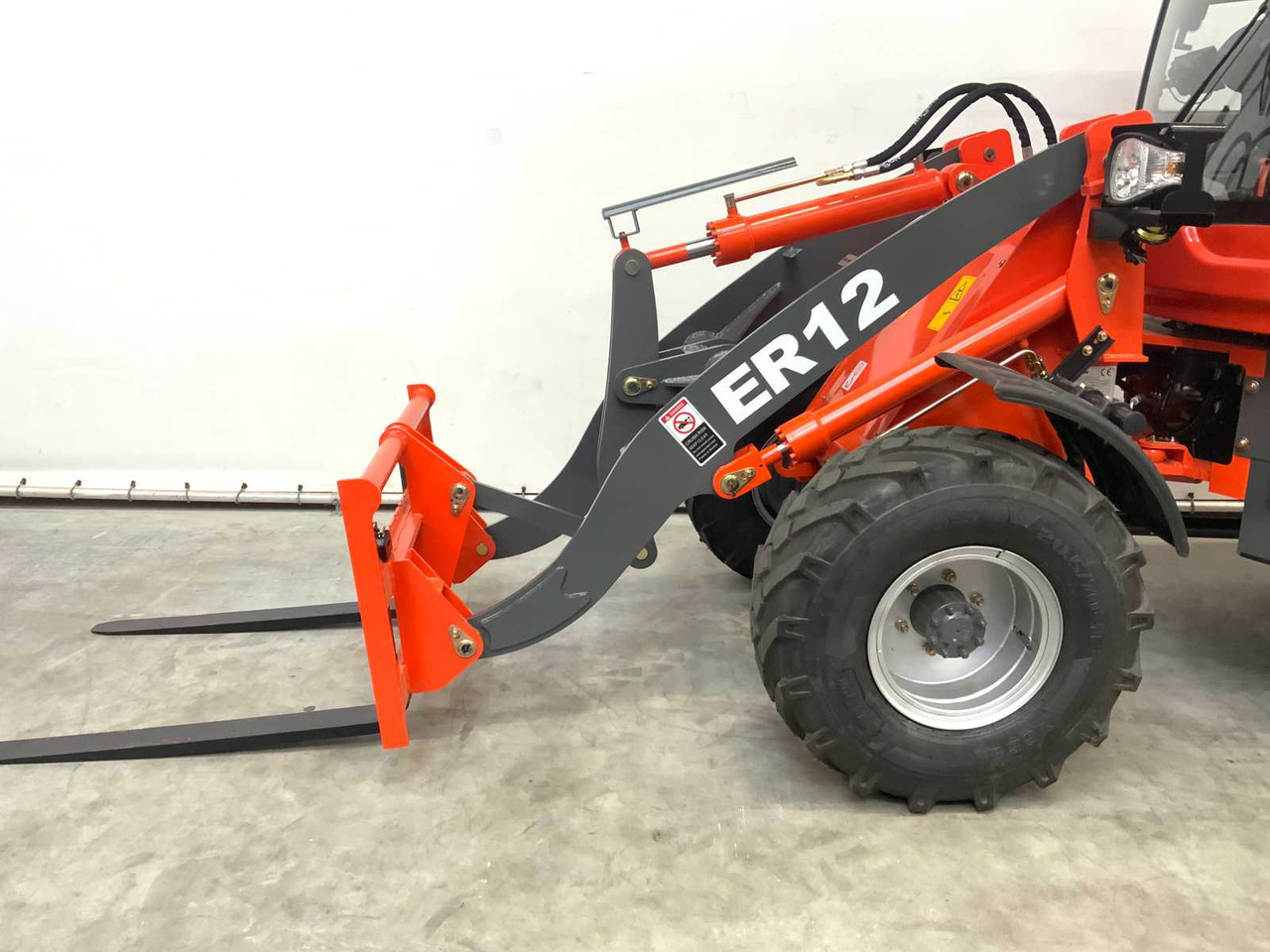 Everun ER12 - Wheel loader: picture 2 Everun ER12 - Wheel loader: picture 2