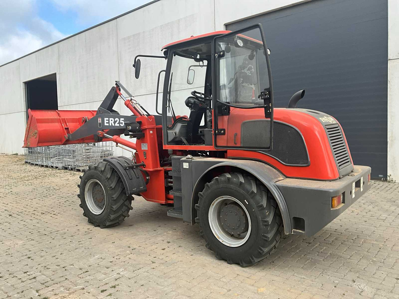 Everun ER25 - Bulldozer: picture 3 Everun ER25 - Bulldozer: picture 3