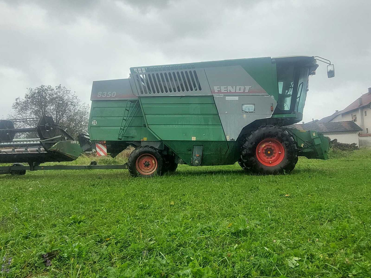FENDT 8350 - Combine harvester: picture 2 FENDT 8350 - Combine harvester: picture 2