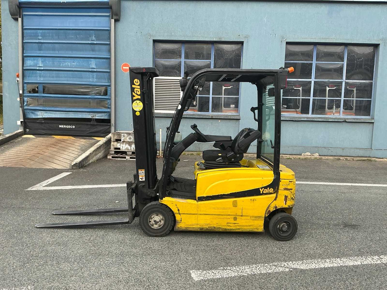 FORKLIFT - Forklift: picture 4 FORKLIFT - Forklift: picture 4