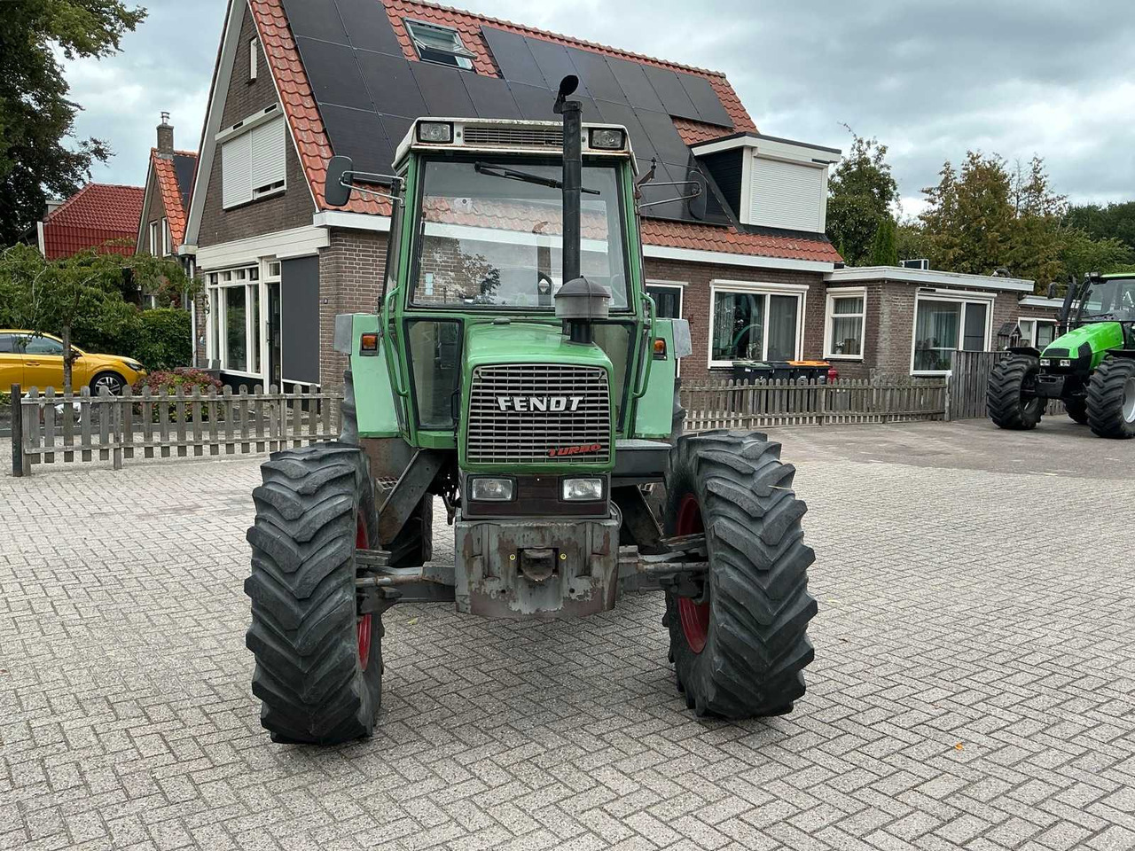 Fendt 304 LSA - Farm tractor: picture 4 Fendt 304 LSA - Farm tractor: picture 4