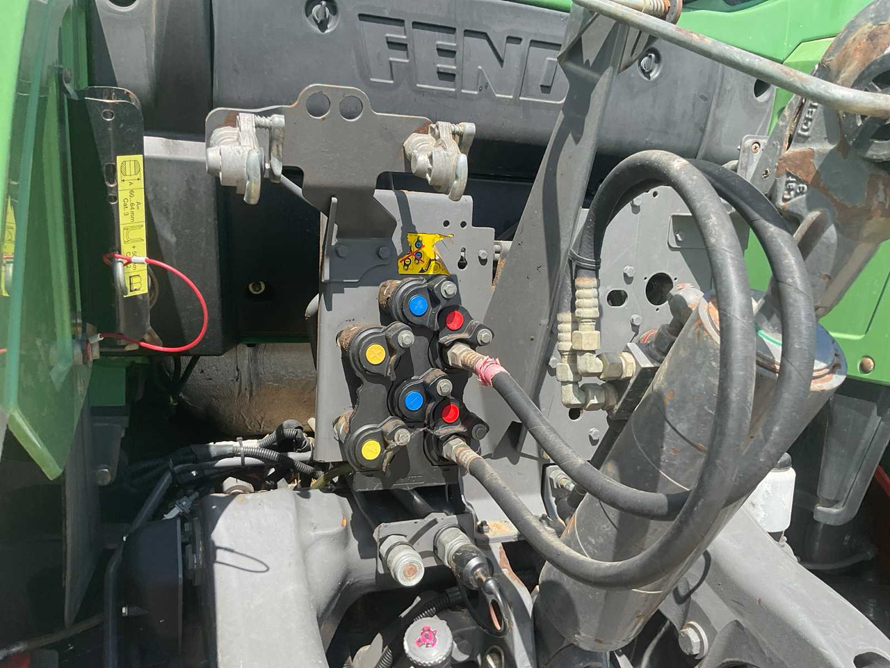 Farm tractor Fendt 720 vario: picture 21