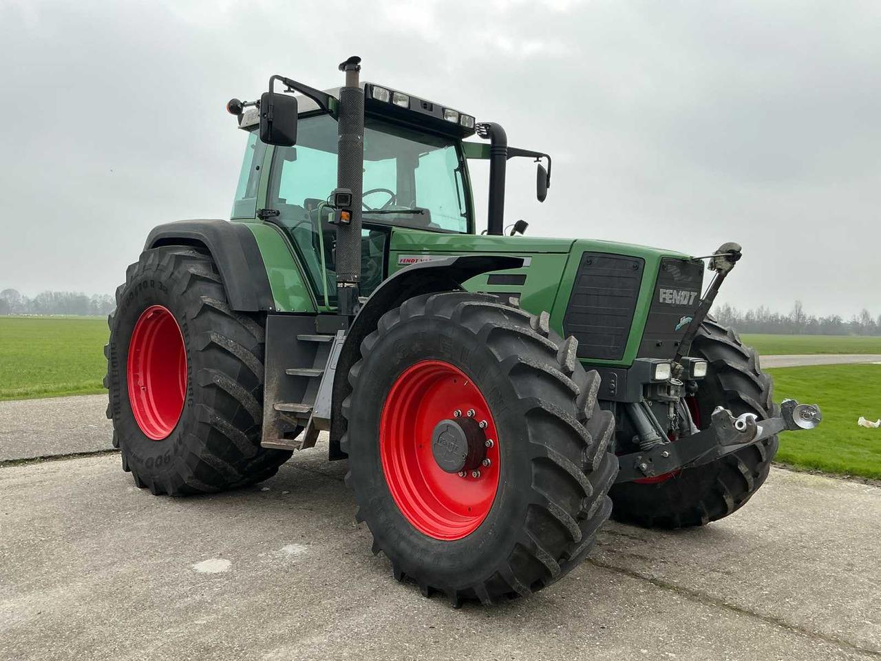Fendt Favorit 916 - Farm tractor: picture 4 Fendt Favorit 916 - Farm tractor: picture 4