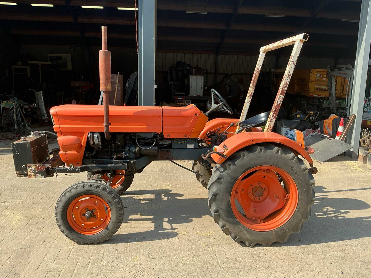 Fiat 300 - Farm tractor: picture 2 Fiat 300 - Farm tractor: picture 2