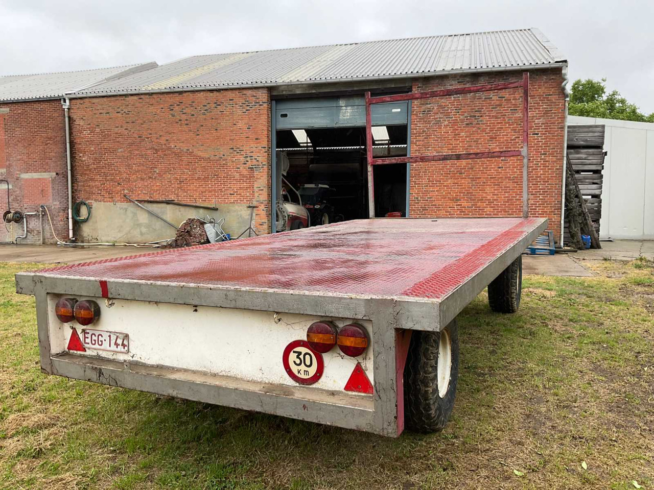 Flat car - Farm platform trailer: picture 4 Flat car - Farm platform trailer: picture 4