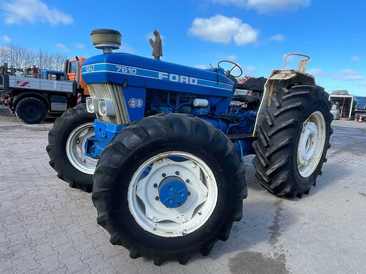 Ford 7610 - Farm tractor: picture 1 Ford 7610 - Farm tractor: picture 1