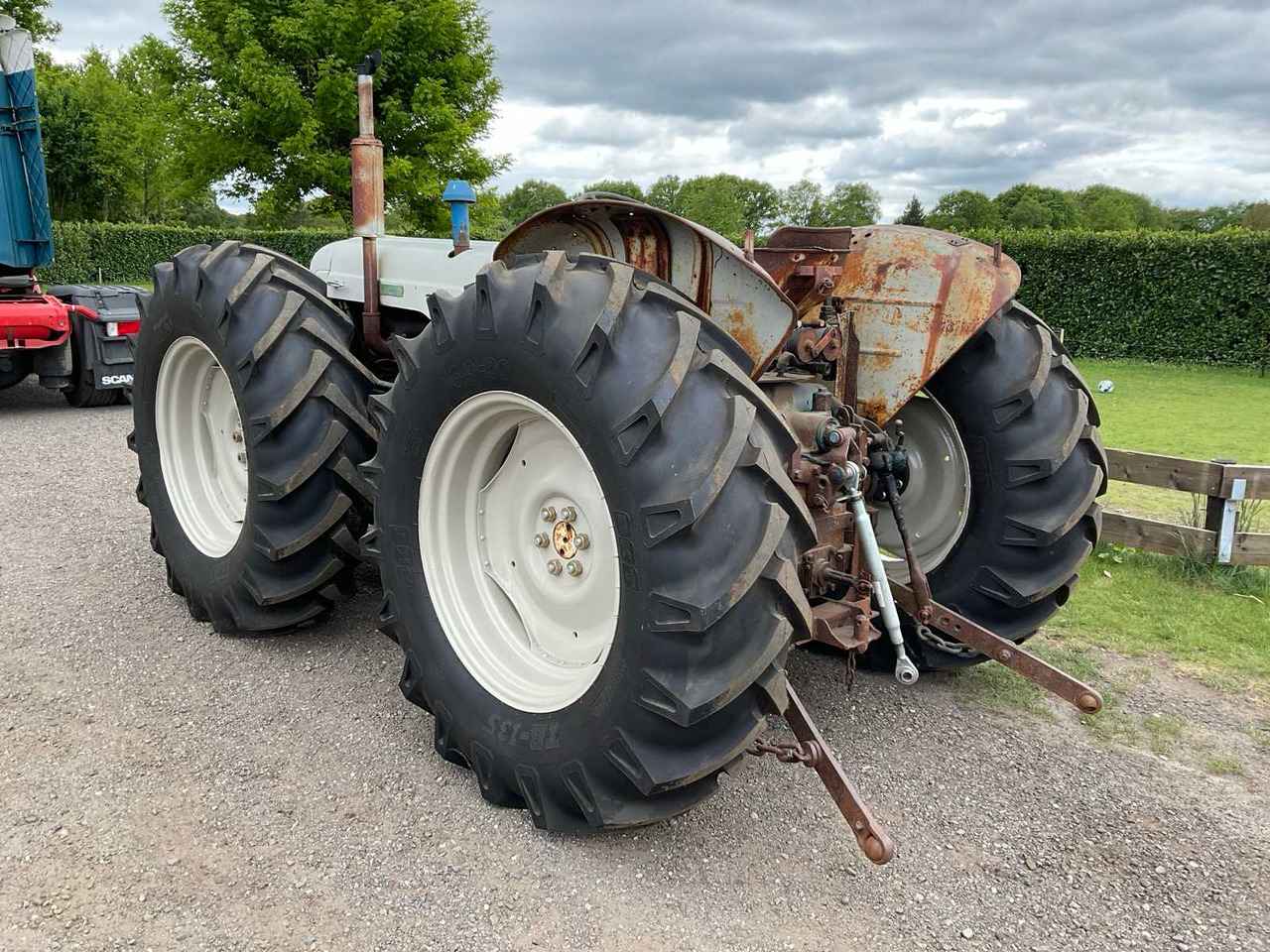 Fordson Major County, New Performance - Farm tractor: picture 2 Fordson Major County, New Performance - Farm tractor: picture 2