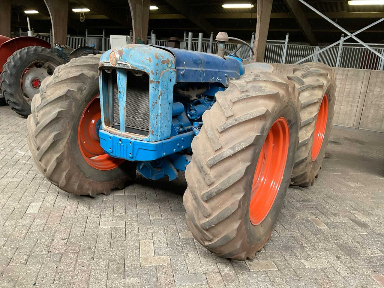 Fordson Major County Super 4 - Farm tractor: picture 1 Fordson Major County Super 4 - Farm tractor: picture 1