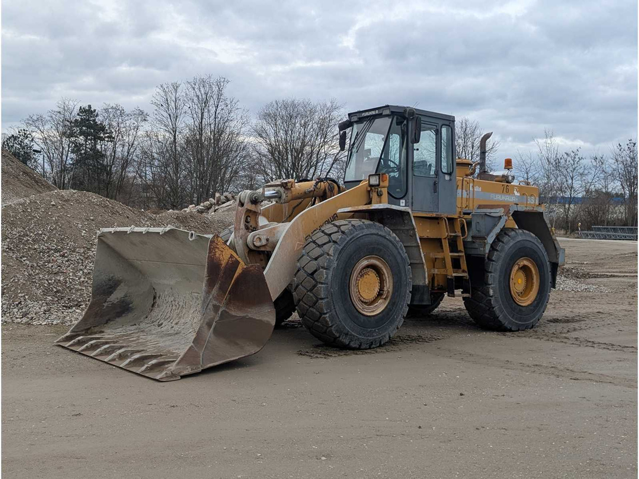 Furukawa 365 - Wheel loader: picture 1 Furukawa 365 - Wheel loader: picture 1