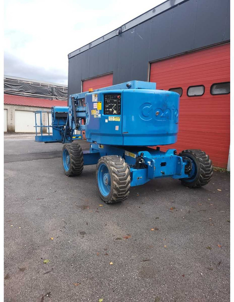 GENIE - 2014 - Z45/25J - AERIAL WORK PLATFORM - Aerial platform: picture 3 GENIE - 2014 - Z45/25J - AERIAL WORK PLATFORM - Aerial platform: picture 3